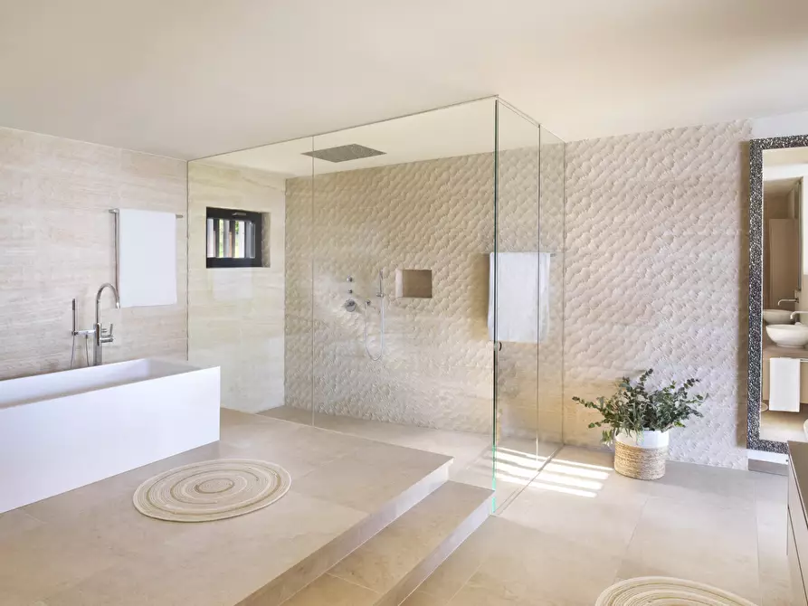 Immagine 14 di Villa in vendita  in via belvedere a Salò