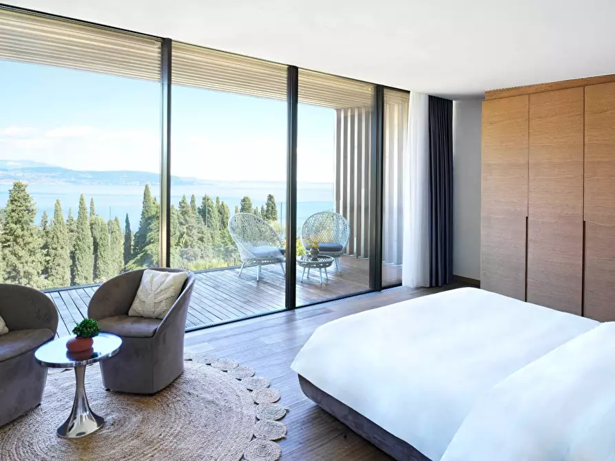 Immagine 20 di Villa in vendita  in via belvedere a Salò