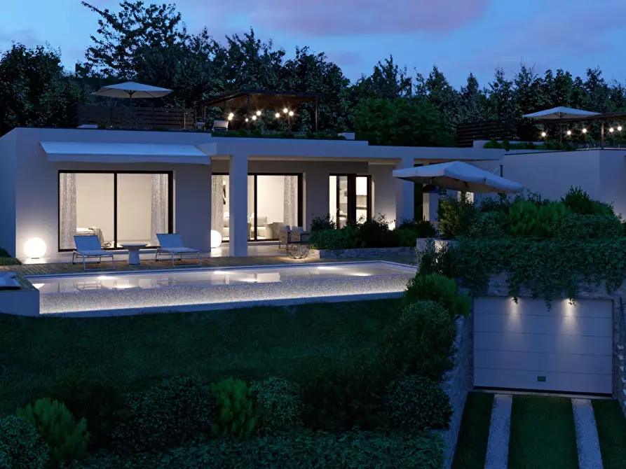 Immagine 10 di Villa in vendita  in via dei fanti a Lonato del Garda