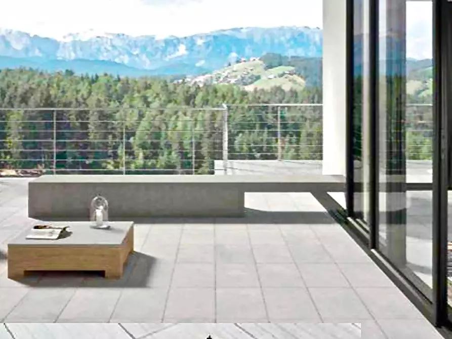 Immagine 27 di Villa in vendita  in Via Lavagnone a Desenzano Del Garda