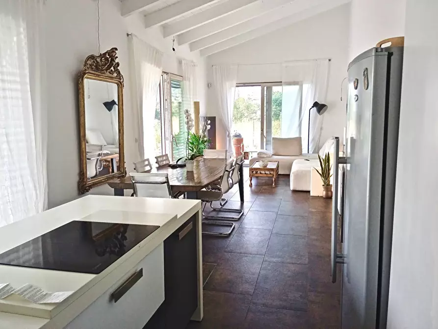 Immagine 12 di Villa in vendita  in Via Lavagnone a Desenzano Del Garda