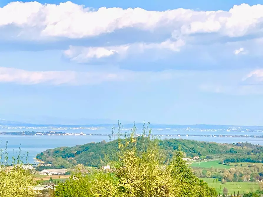 Immagine 10 di Villa in vendita  in via Barcuzzi a Padenghe Sul Garda