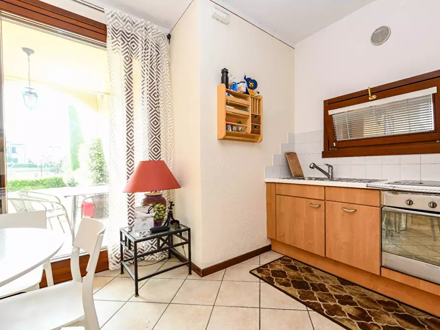 Immagine 2 di Appartamento in vendita  in Località Sermana a Peschiera Del Garda