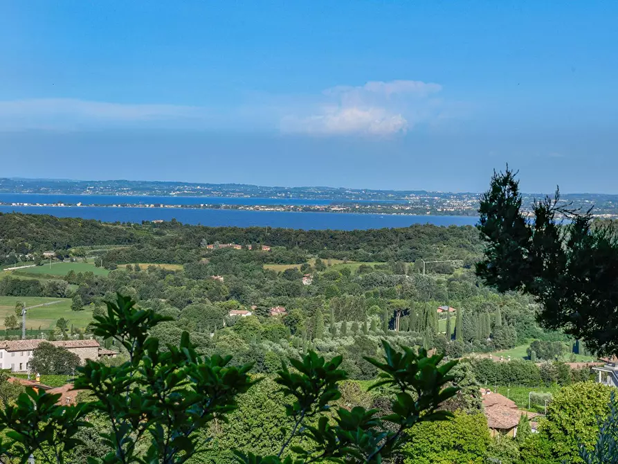 Immagine 13 di Terreno residenziale in vendita  in via barcuzzi a Padenghe Sul Garda