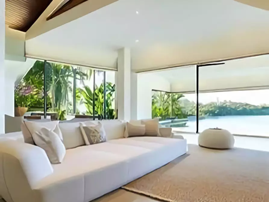 Immagine 6 di Villa in vendita  in via Ronchi a Padenghe Sul Garda