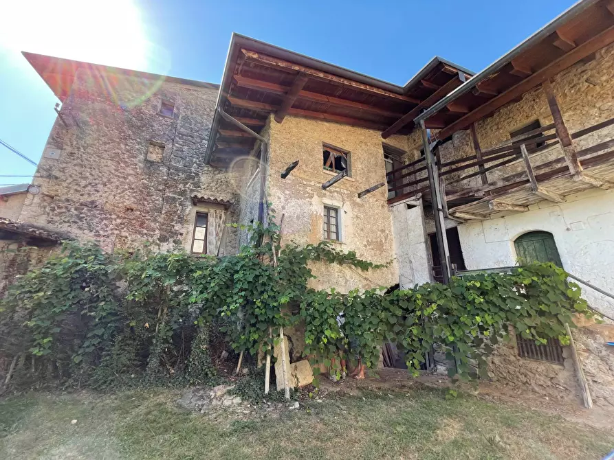 Immagine 22 di Rustico / casale in vendita  in Località Novaglio a Vobarno