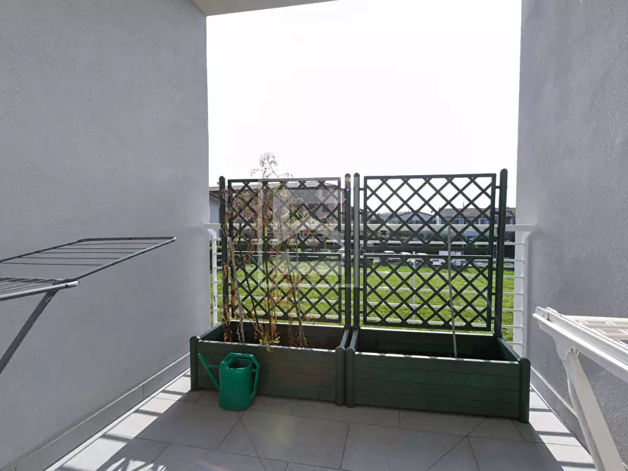 Immagine 24 di Appartamento in vendita  in via primo maggio a Moniga Del Garda