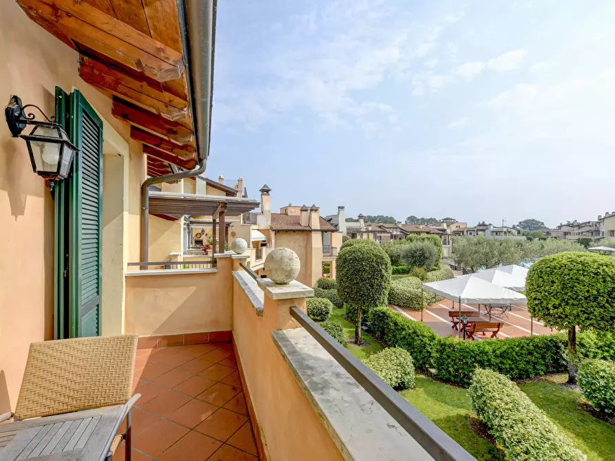 Immagine 15 di Villetta a schiera in vendita  in Località Sermana a Peschiera Del Garda