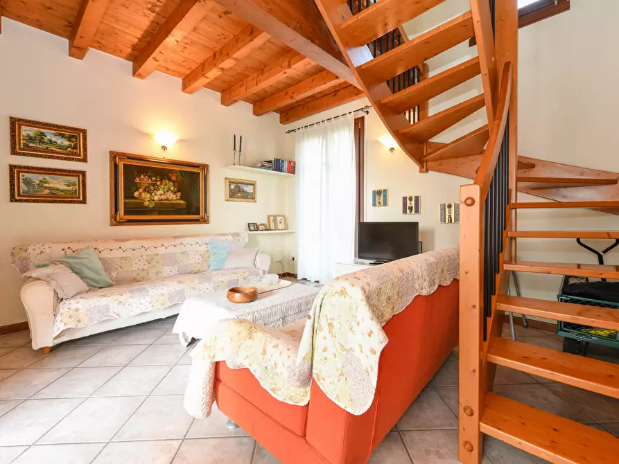 Immagine 9 di Villetta a schiera in vendita  in Località Sermana a Peschiera Del Garda