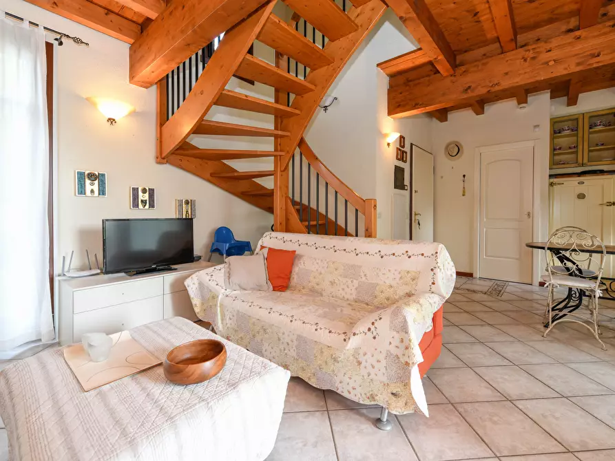 Immagine 2 di Villetta a schiera in vendita  in Località Sermana a Peschiera Del Garda