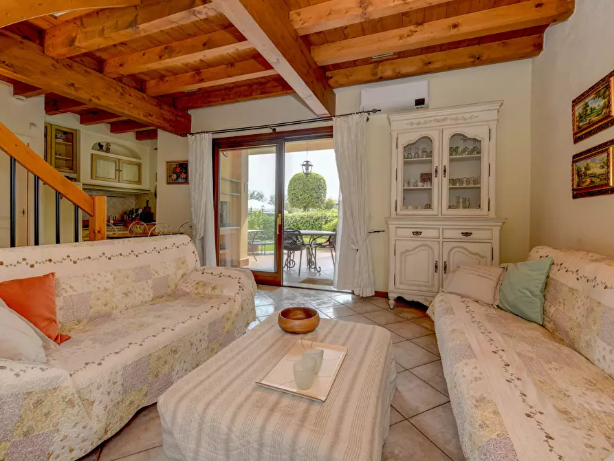 Immagine 4 di Villetta a schiera in vendita  in Località Sermana a Peschiera Del Garda