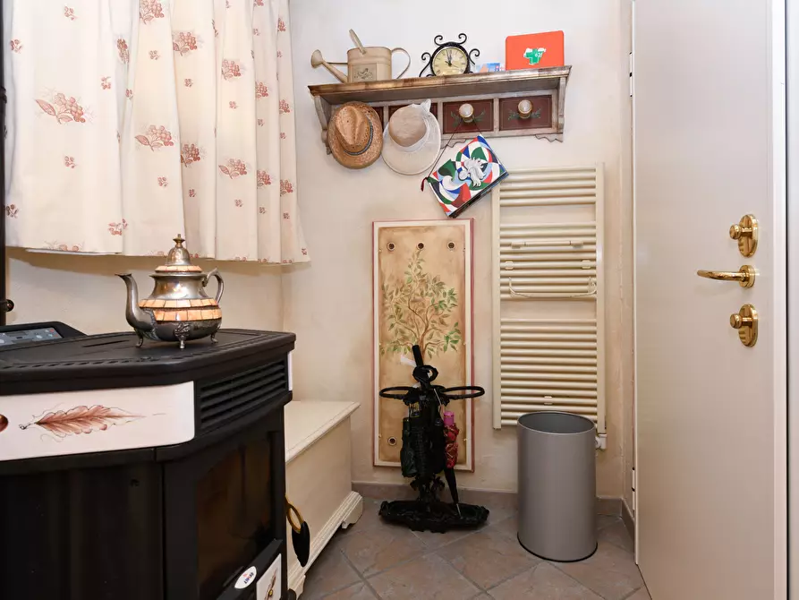 Immagine 11 di Appartamento in vendita  in località sermana a Peschiera Del Garda