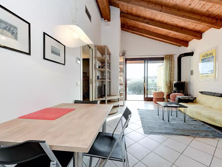 Immagine 1 di Appartamento in vendita  in Località Sermana a Peschiera Del Garda