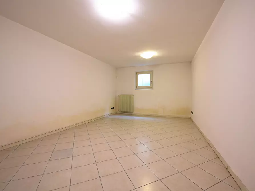 Immagine 27 di Villa in vendita  in Via Gazzolo a Manerba Del Garda