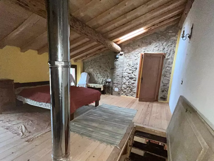 Immagine 22 di Rustico / casale in vendita  in strada sale monzambano a Monzambano