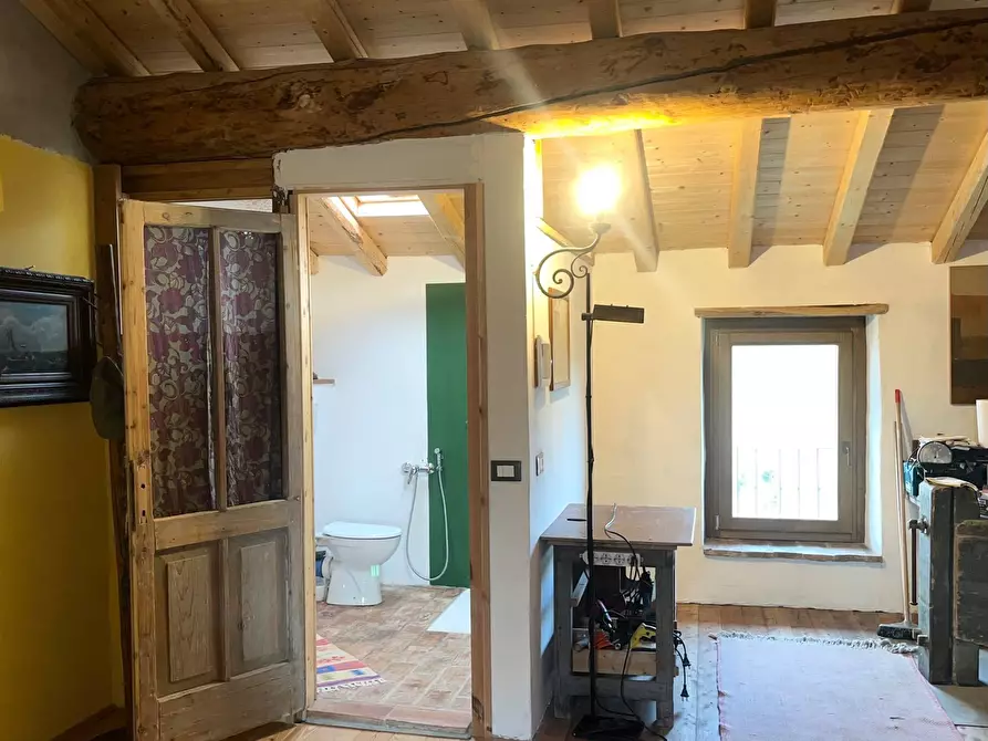 Immagine 27 di Rustico / casale in vendita  in strada sale monzambano a Monzambano