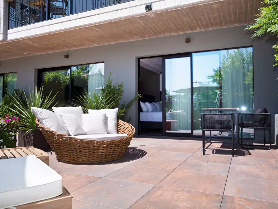 Immagine 11 di Albergo/B&B/Residence in vendita  in via Arici a Sirmione