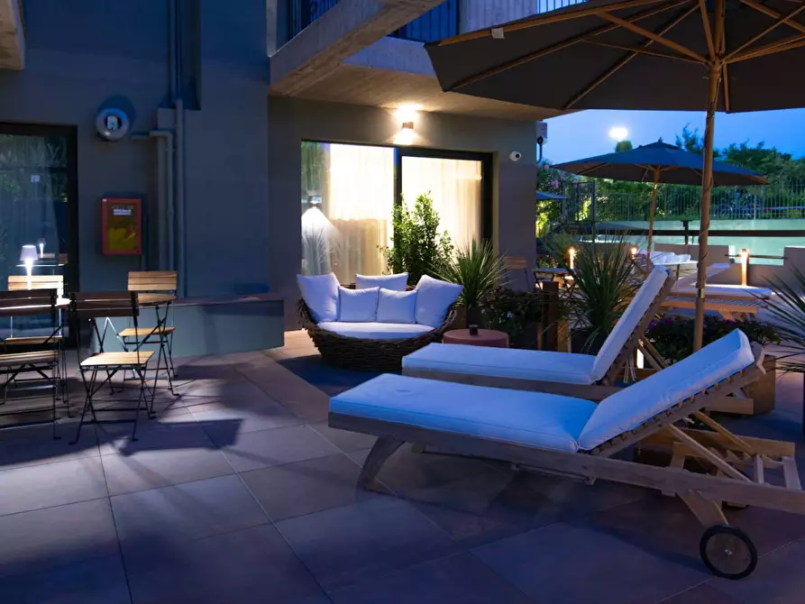 Immagine 14 di Albergo/B&B/Residence in vendita  in via Arici a Sirmione