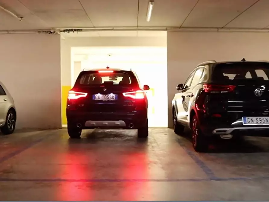 Immagine 26 di Albergo/B&B/Residence in vendita  in via Arici a Sirmione