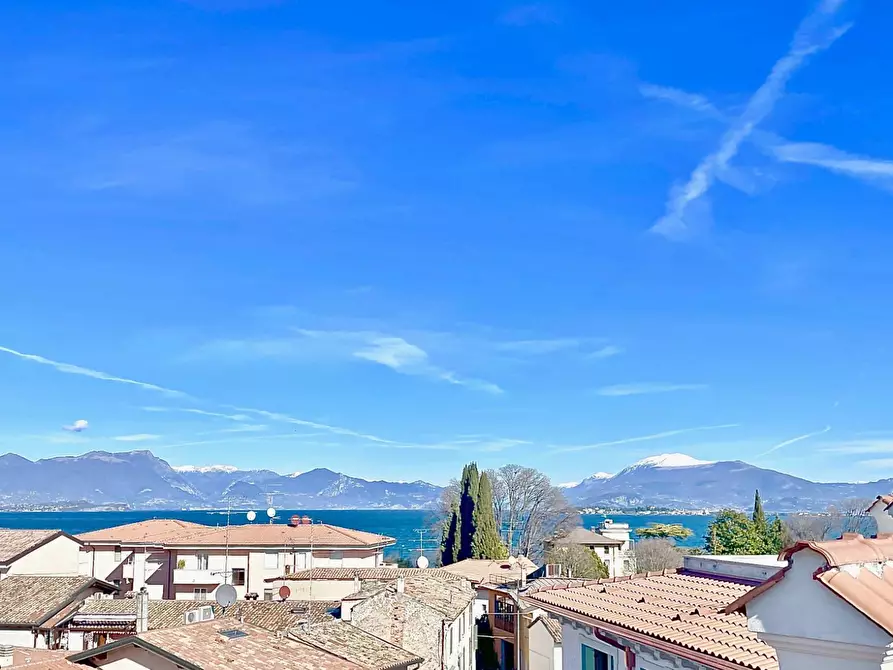 Immagine 16 di Albergo/B&B/Residence in vendita  a Desenzano Del Garda