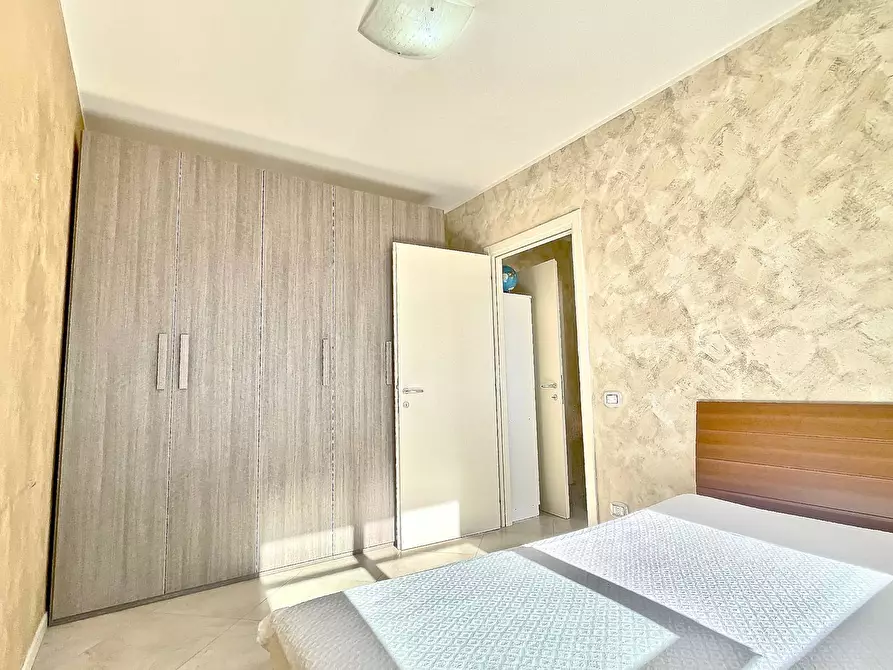 Immagine 10 di Albergo/B&B/Residence in vendita  a Desenzano Del Garda
