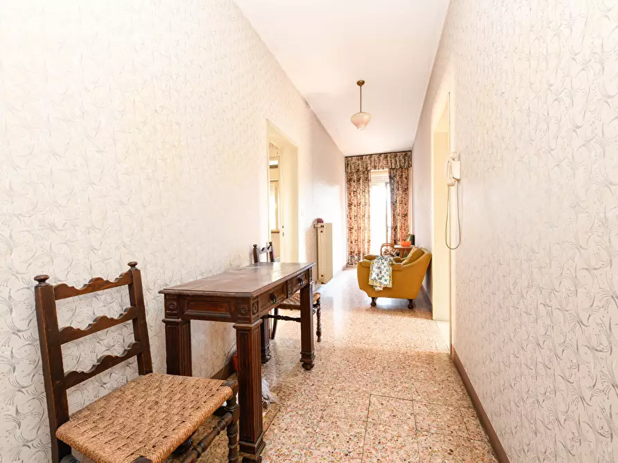 Immagine 16 di Villa in vendita  in Via Dolarici a Desenzano Del Garda