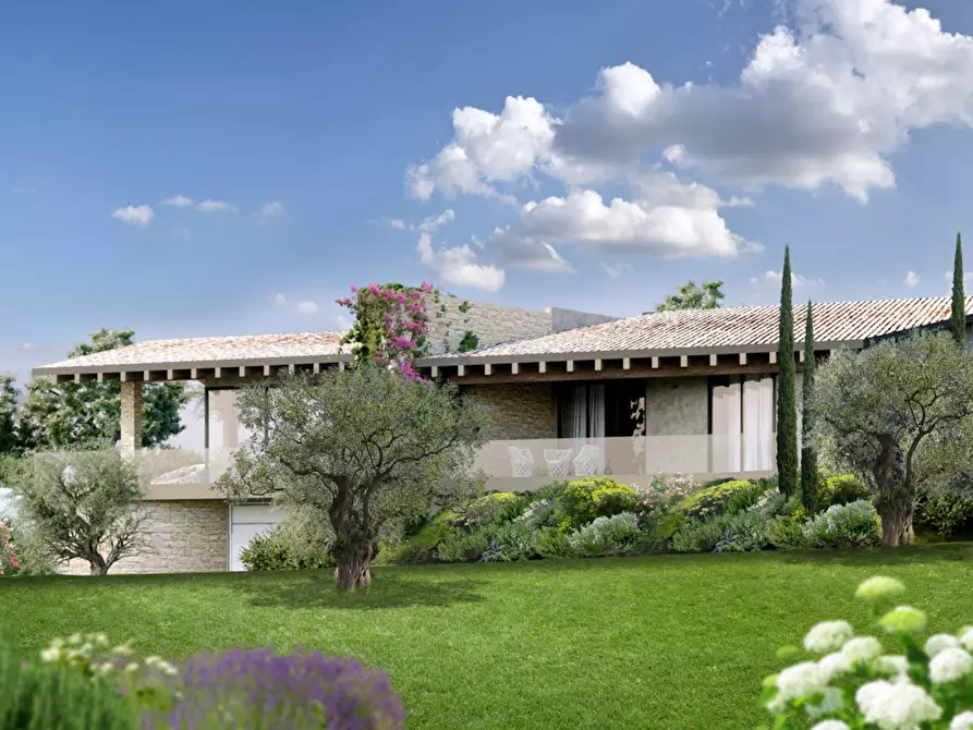 Immagine 4 di Villa in vendita  in Via Aquilani a Toscolano-Maderno