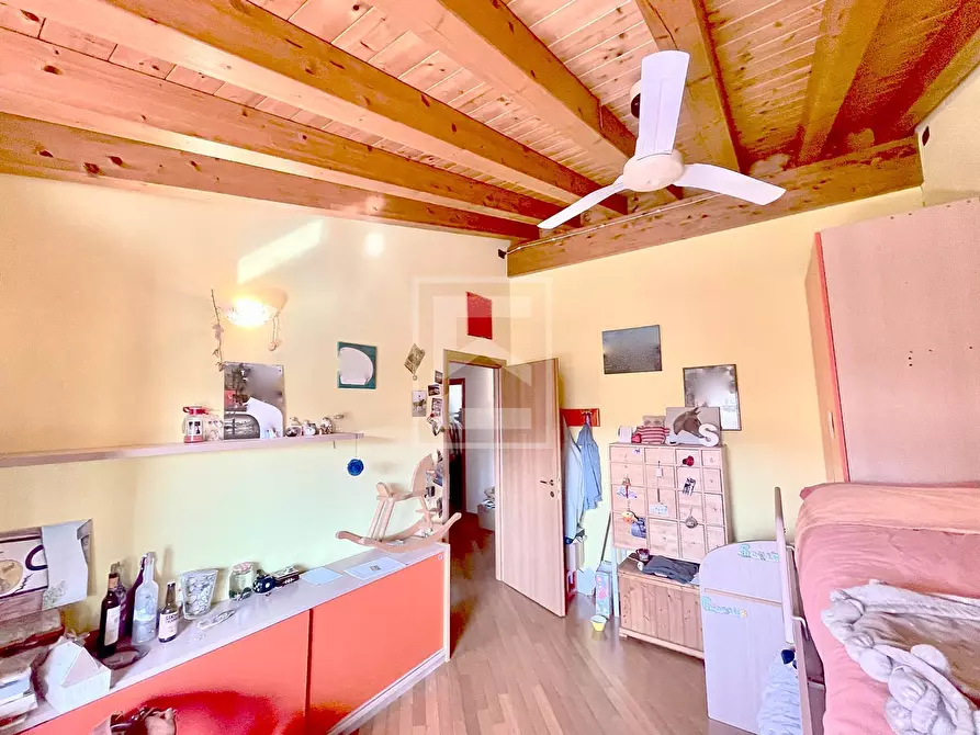 Immagine 27 di Appartamento in vendita  in Via San Rocco a Padenghe Sul Garda