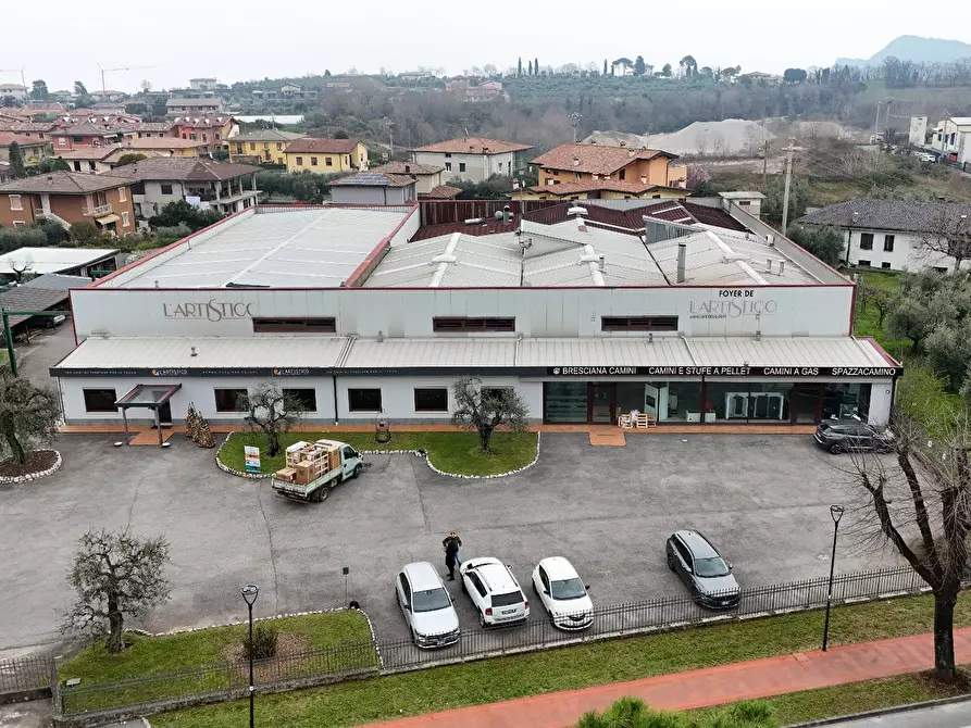 Immagine 1 di Capannone industriale in vendita  in Via Nazionale a Puegnago Sul Garda