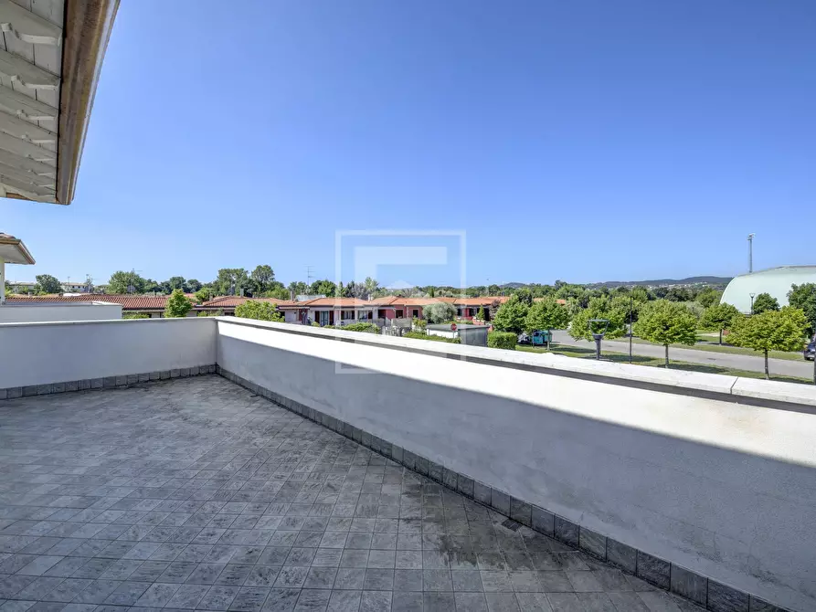 Immagine 20 di Villa in vendita  in via della Selva a Manerba Del Garda