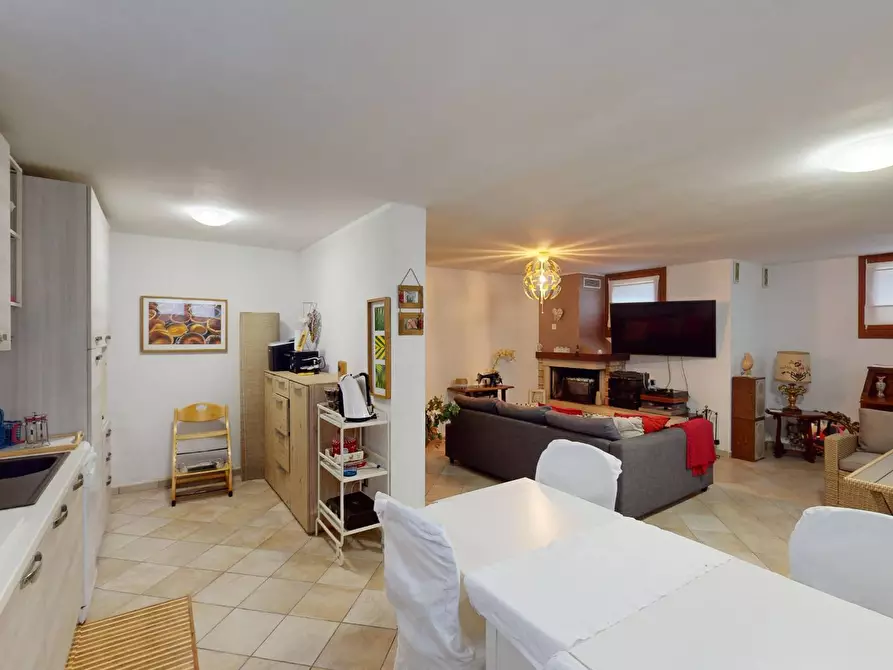 Immagine 24 di Villa in vendita  in Via Centenaro a Desenzano Del Garda