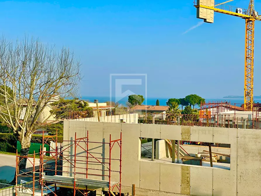 Immagine 8 di Villa in vendita  in Via San Sivino a Moniga Del Garda