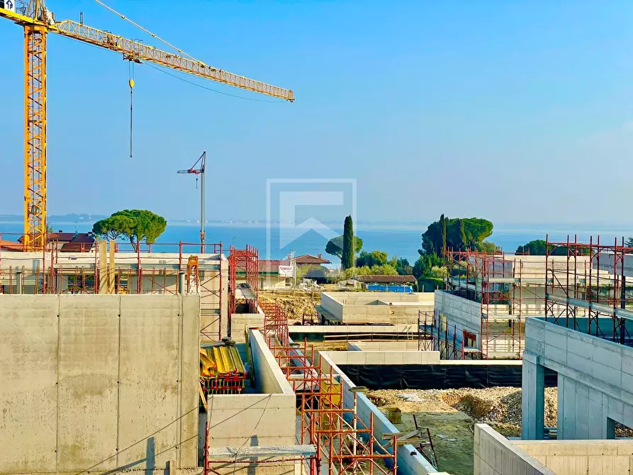 Immagine 11 di Villa in vendita  in Via San Sivino a Moniga Del Garda