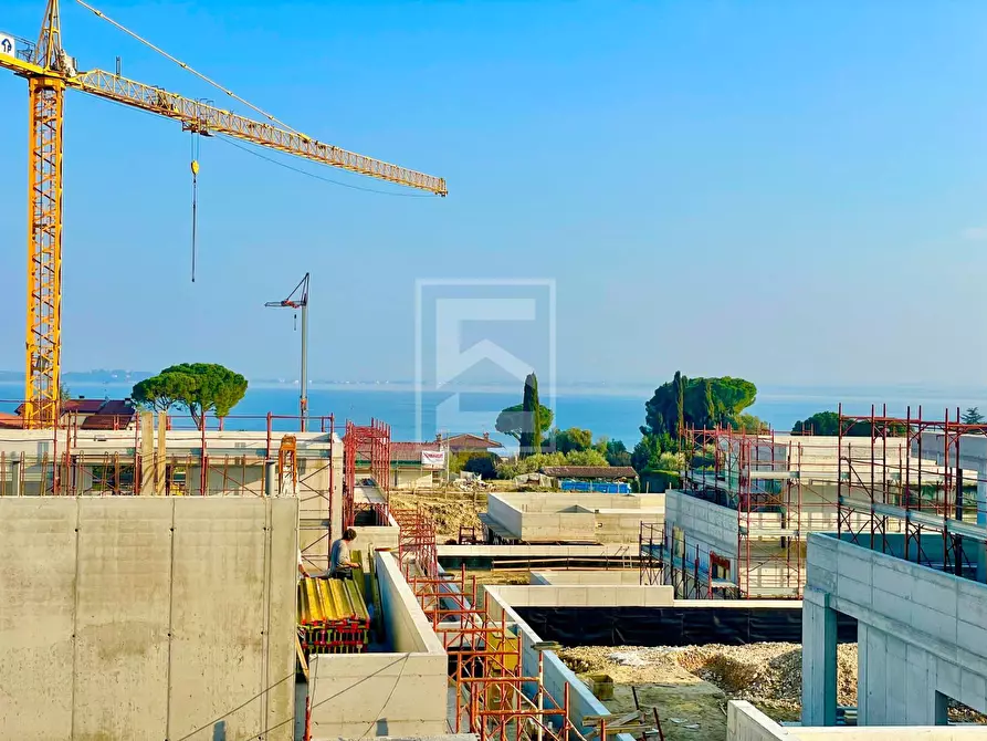 Immagine 10 di Villa in vendita  in Via San Sivino a Moniga Del Garda