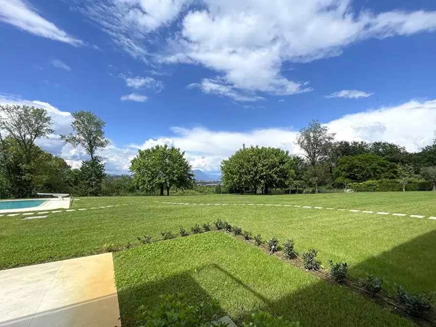 Immagine 28 di Attico in vendita  in Località Massadrino a Desenzano Del Garda