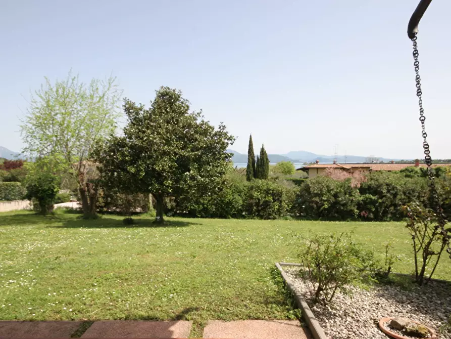 Immagine 6 di Villa in vendita  in Via Catullo a Manerba Del Garda