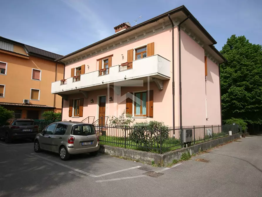 Immagine 26 di Villa in vendita  in Via Don Bonsignori a Prevalle