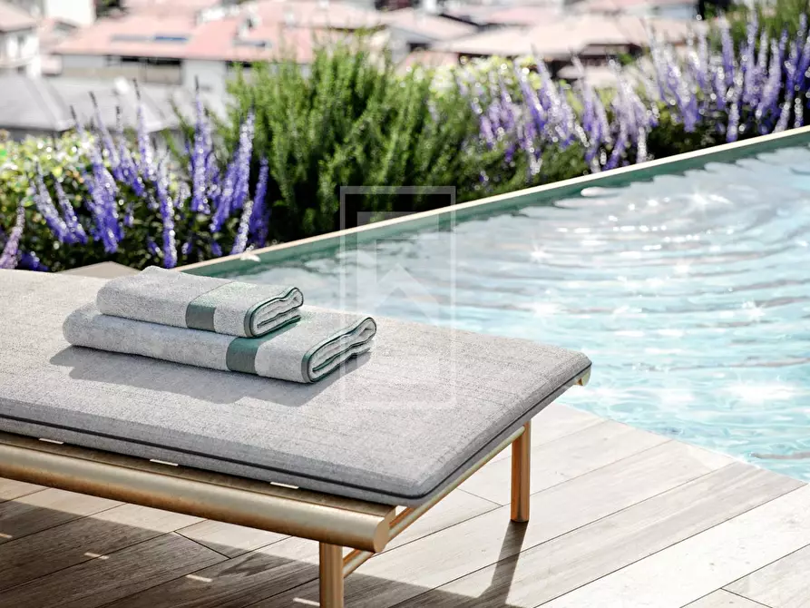 Immagine 4 di Attico in vendita  in piazza San Bernardino a Salò