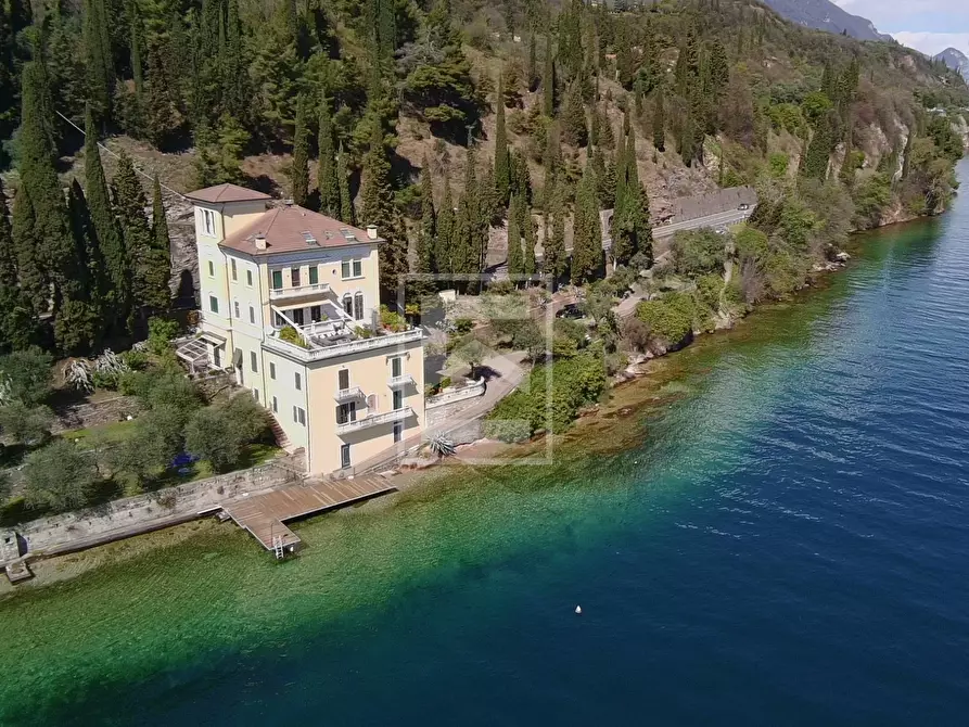 Immagine 27 di Appartamento in vendita  in VIA SATALE a Toscolano-Maderno