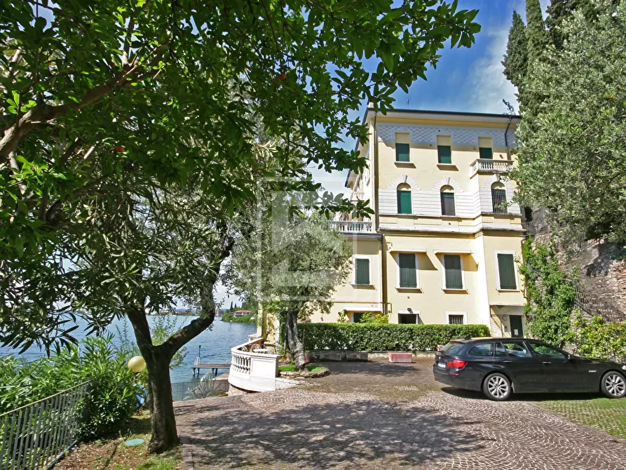 Immagine 23 di Appartamento in vendita  in VIA SATALE a Toscolano-Maderno