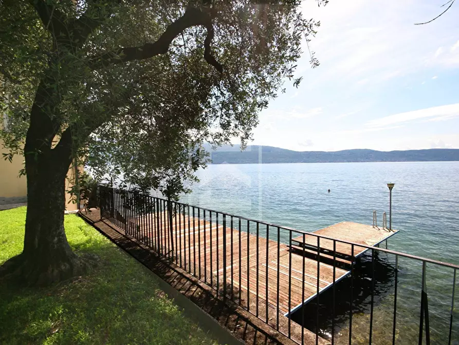 Immagine 20 di Appartamento in vendita  in VIA SATALE a Toscolano-Maderno