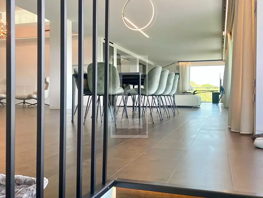 Immagine 8 di Appartamento in vendita  in Via San Rocco a Padenghe Sul Garda