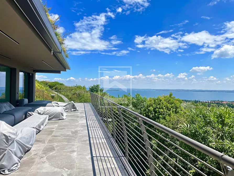 Immagine 4 di Appartamento in vendita  in Via San Rocco a Padenghe Sul Garda