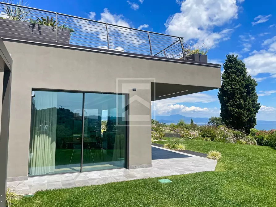 Immagine 20 di Appartamento in vendita  in Via San Rocco a Padenghe Sul Garda