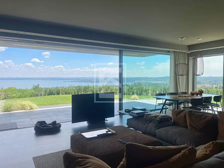 Immagine 26 di Appartamento in vendita  in Via San Rocco a Padenghe Sul Garda