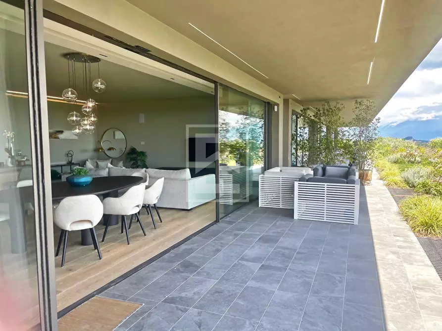 Immagine 28 di Appartamento in vendita  in Via San Rocco a Padenghe Sul Garda