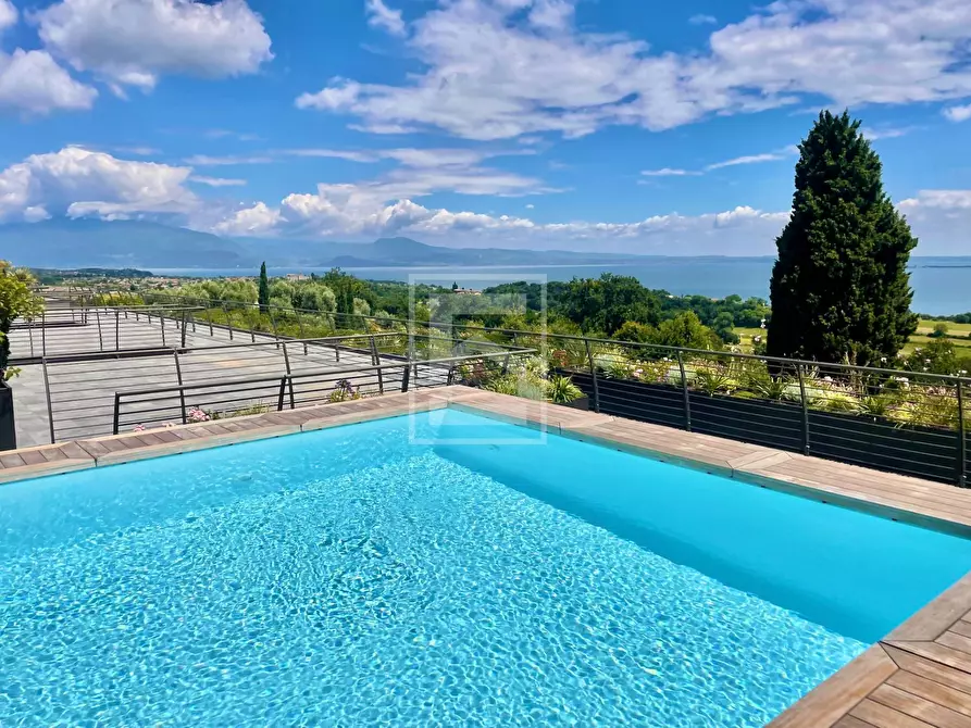 Immagine 15 di Villa in vendita  in Via San Rocco a Padenghe Sul Garda