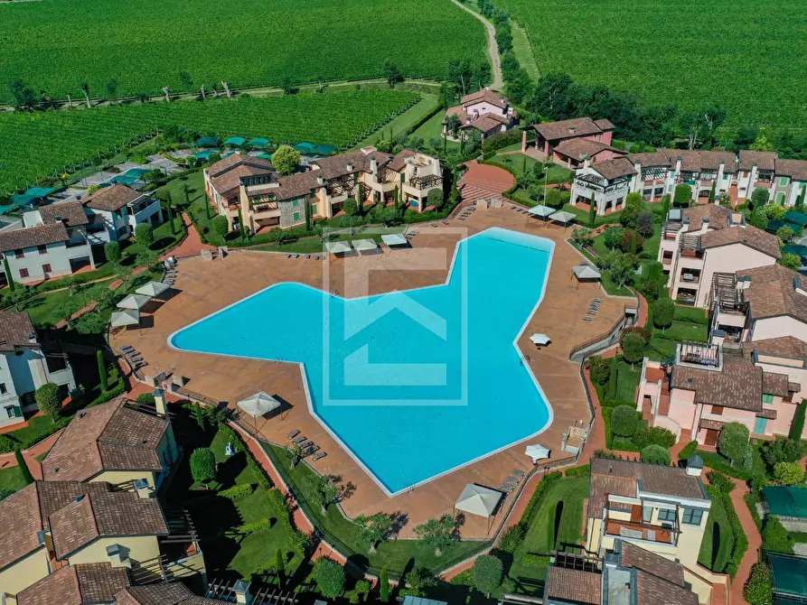 Immagine 26 di Appartamento in vendita  in Località Sermana a Peschiera Del Garda