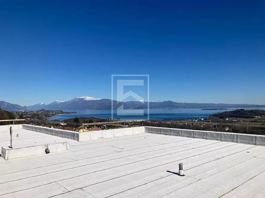 Immagine 23 di Villa in vendita  in Via Ronchi a Padenghe Sul Garda