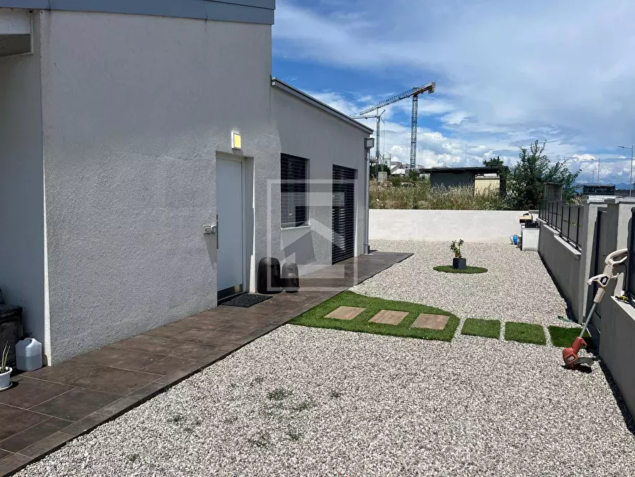 Immagine 8 di Villa in vendita  in Via Lavagnone a Desenzano Del Garda